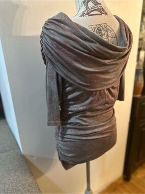 Draped Off-Shoulder Ruched Top in Heathered Taupe